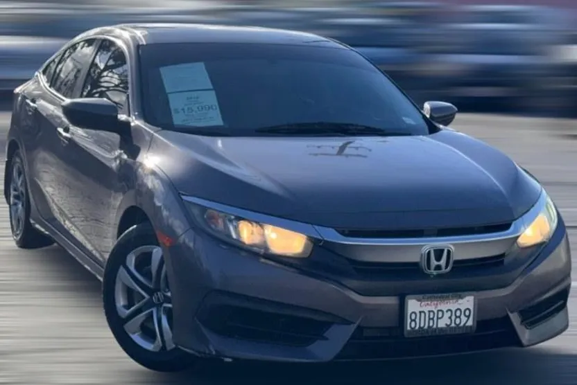 2018 Honda Civic LX photo 1