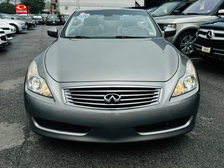 2009 Infiniti G37 Convertible photo 1