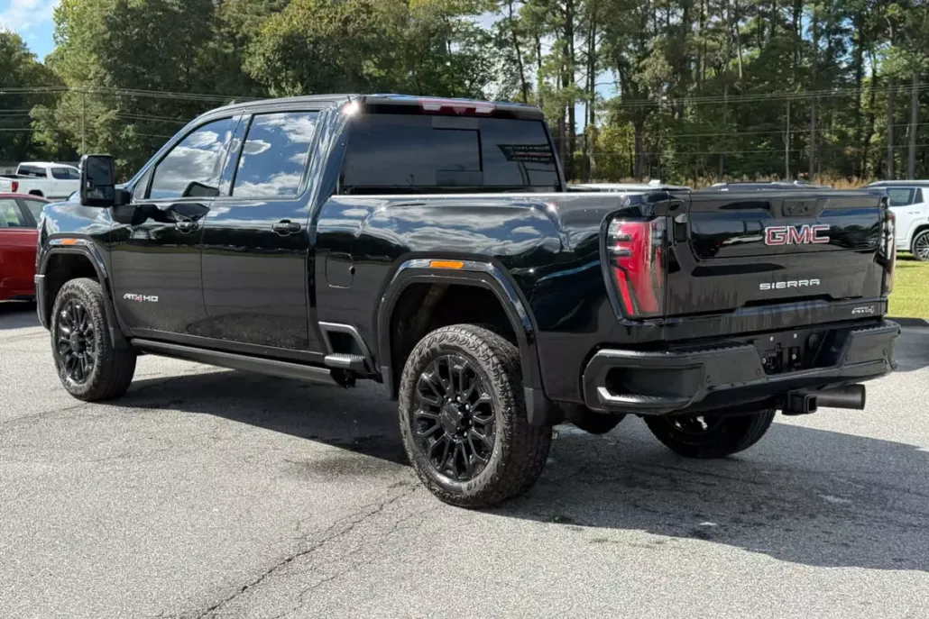 2024 Gmc Sierra 2500 HD AT4 photo 1