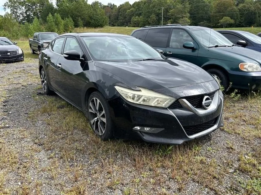 2017 Nissan Maxima SL photo 1