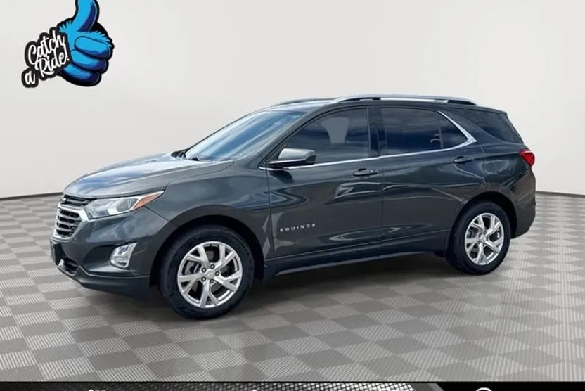 2020 Chevrolet Equinox LT photo 1