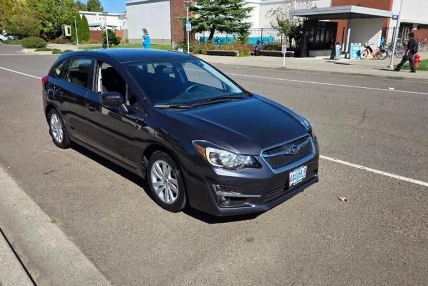 2015 Subaru Impreza 2.0i Premium photo 1