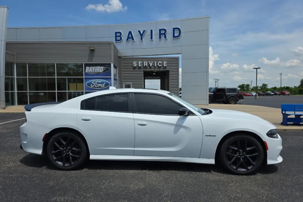 2021 Dodge Charger R/T photo 1