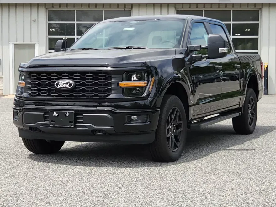 2025 Ford F-150 STX photo 1