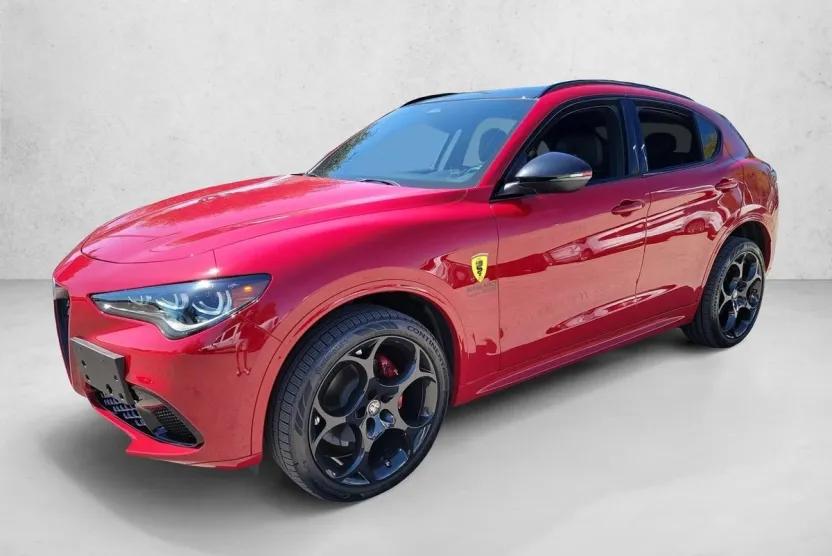 2025 Alfa Romeo Stelvio Tributo Italiano photo 1