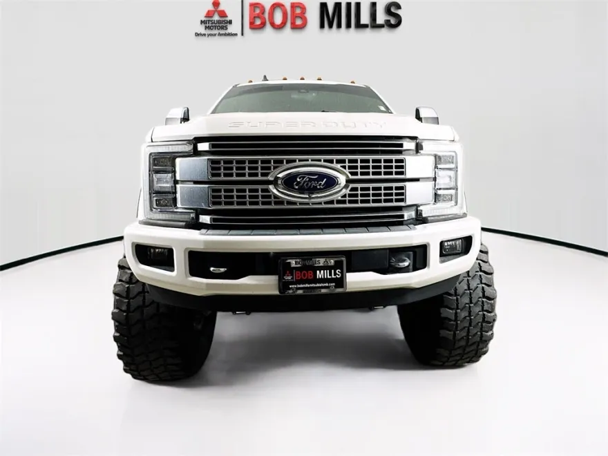 2019 Ford F-250 Platinum photo 1