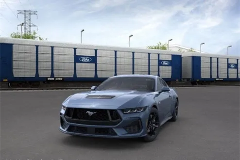 2025 Ford Mustang GT photo 3