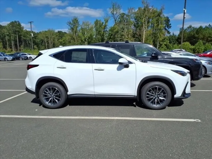 2026 Lexus NX 350 Premium AWD photo 1
