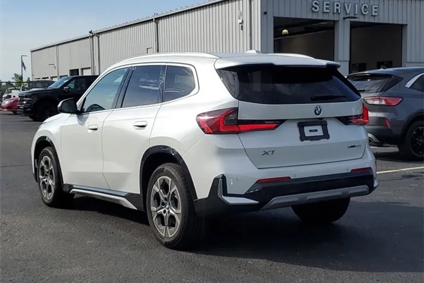 2025 Bmw X1 XDrive28i photo 1