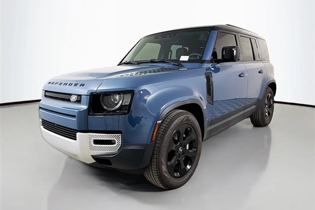 2025 Land Rover Defender 110 S photo 1