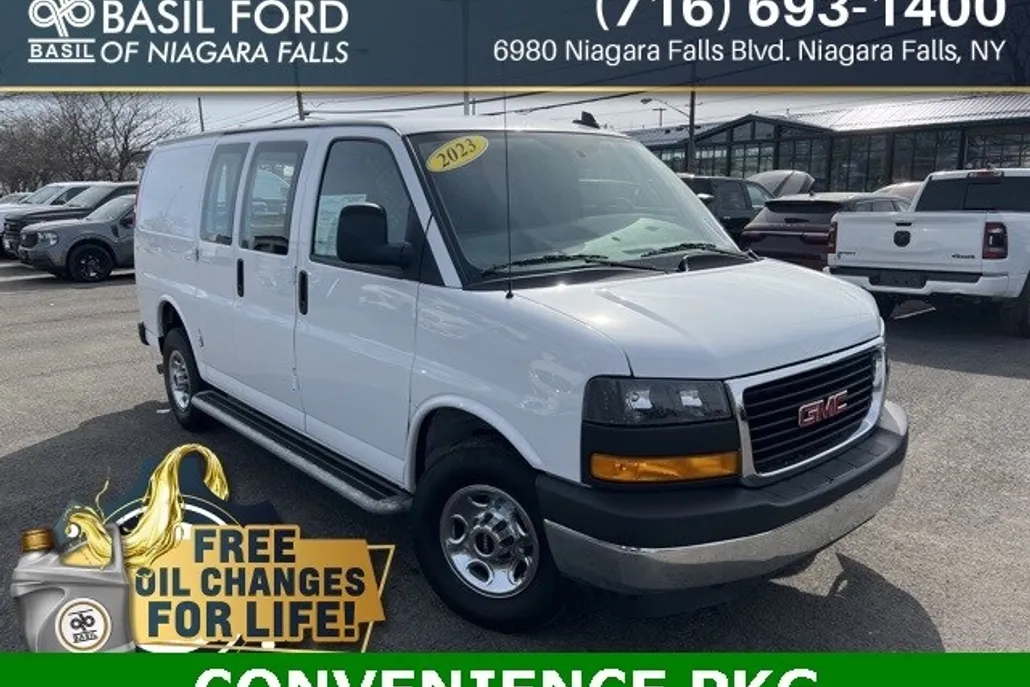 2023 Gmc Savana 2500 Cargo photo 1