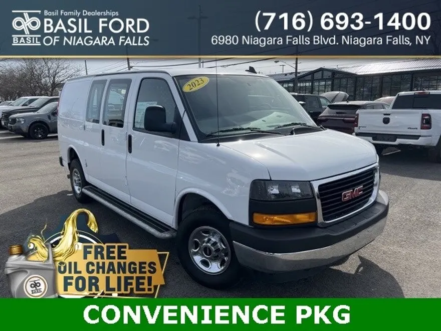 2023 Gmc Savana 2500 Cargo photo 1