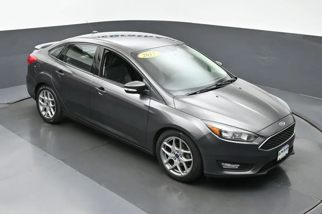 2015 Ford Focus SE photo 1