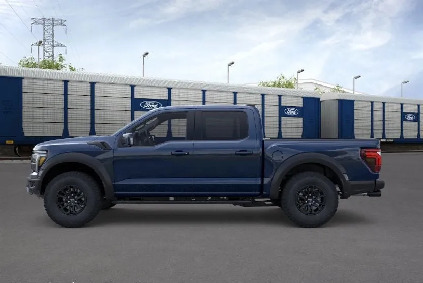2025 Ford F-150 Raptor photo 1