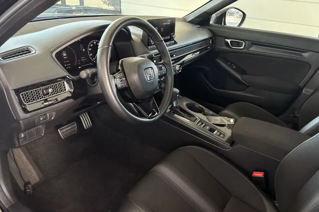 2025 Honda Civic Sport photo 1