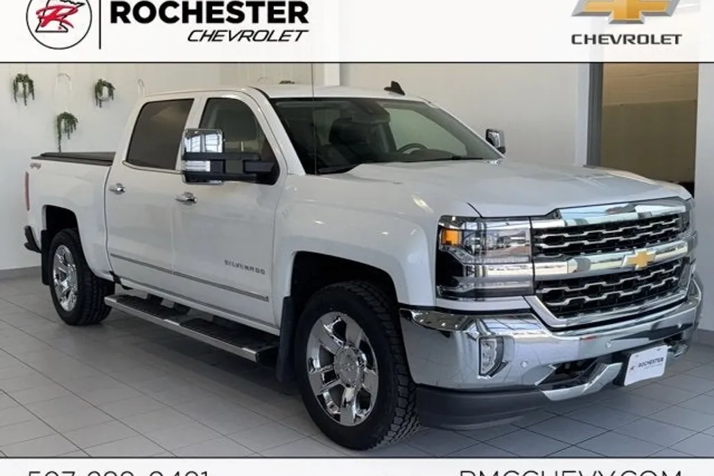 2017 Chevrolet Silverado 1500 LTZ photo 1