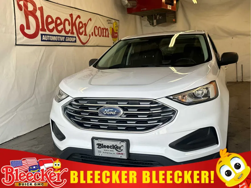 2021 Ford Edge SE photo 1