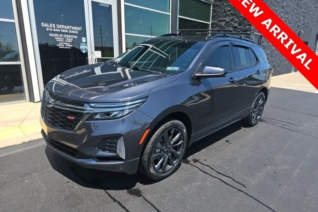 2022 Chevrolet Equinox RS photo 1