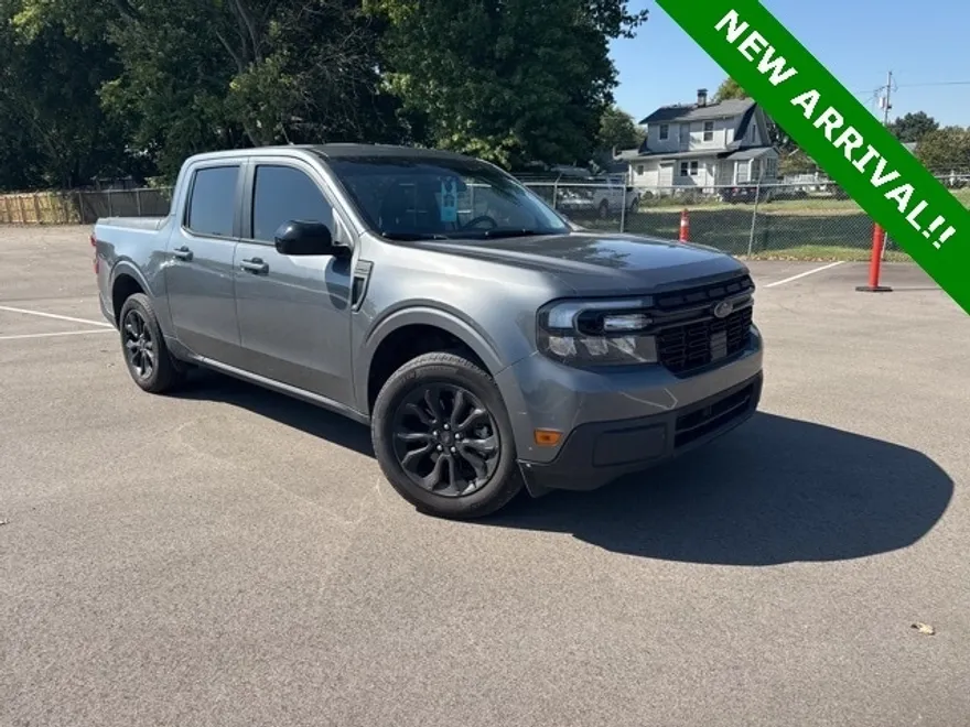 2024 Ford Maverick Lariat photo 1