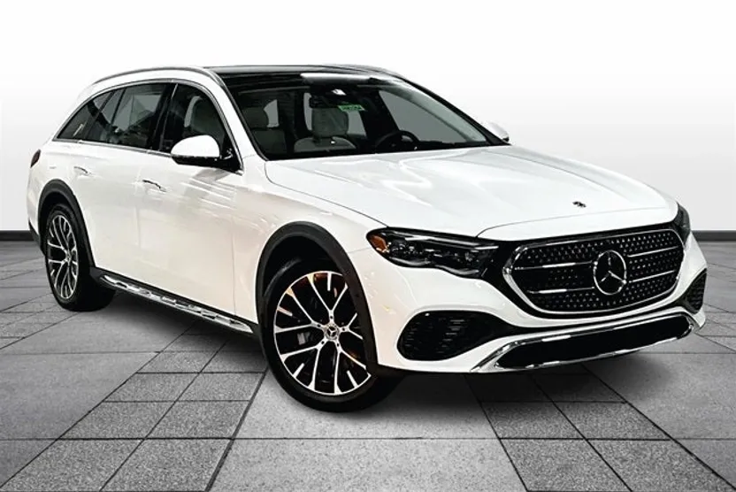2025 Mercedes Benz E 450 4MATIC All-Terrain photo 1