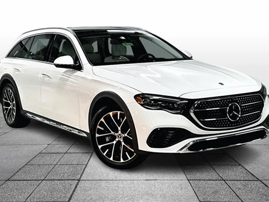 2025 Mercedes Benz E 450 4MATIC All-Terrain photo 1