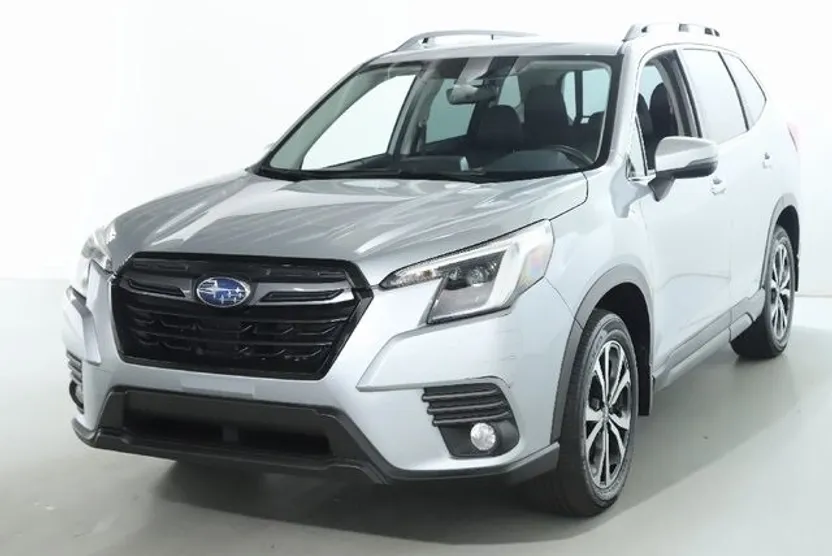2023 Subaru Forester Limited photo 1