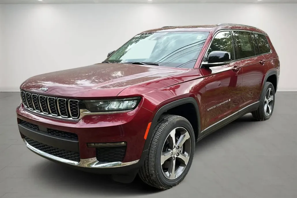 2023 Jeep Grand Cherokee L photo 1