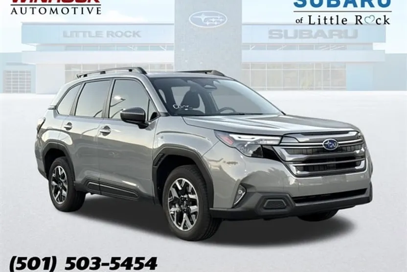 2025 Subaru Forester Premium Base photo 1