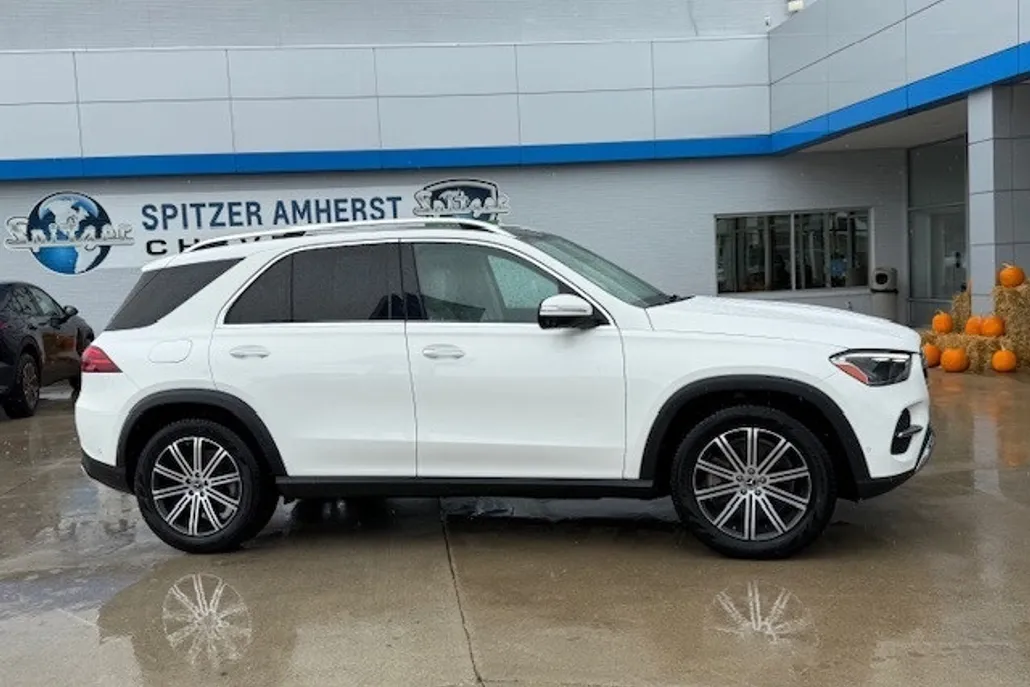 2024 Mercedes Benz GLE 450 4MATIC photo 1