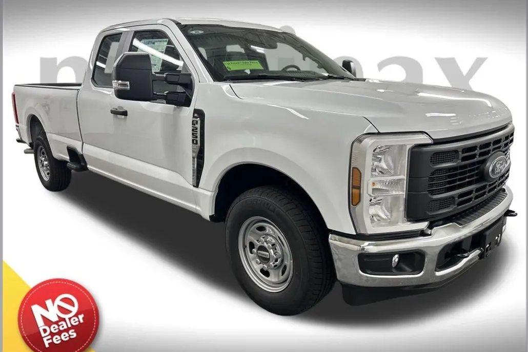 2025 Ford F-250 XL photo 1