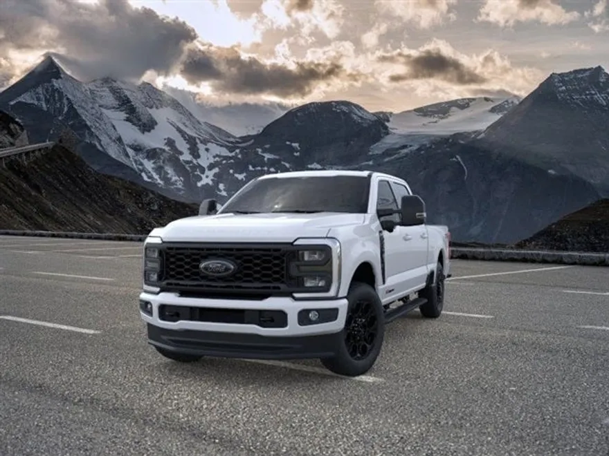 2025 Ford F-250 photo 1