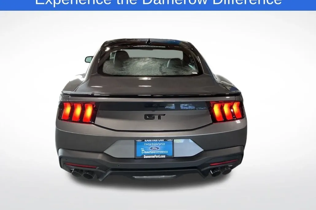 2025 Ford Mustang GT photo 1