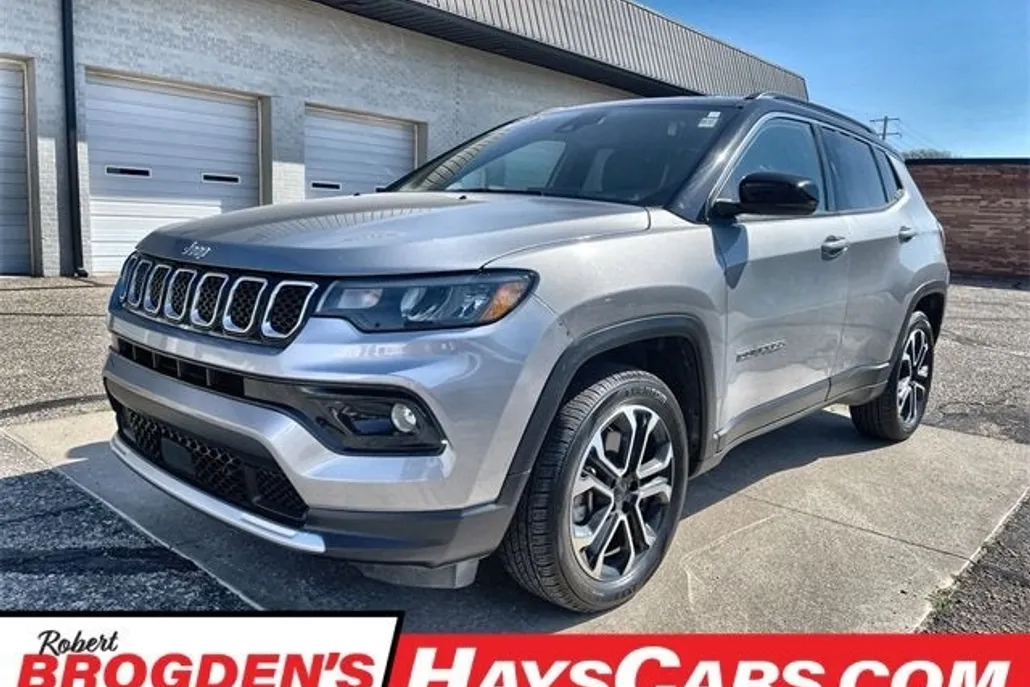 2023 Jeep Compass Limited photo 1