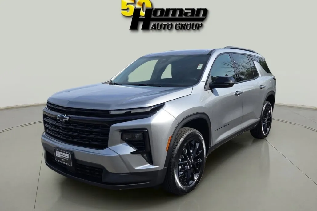 2025 Chevrolet Traverse photo 1