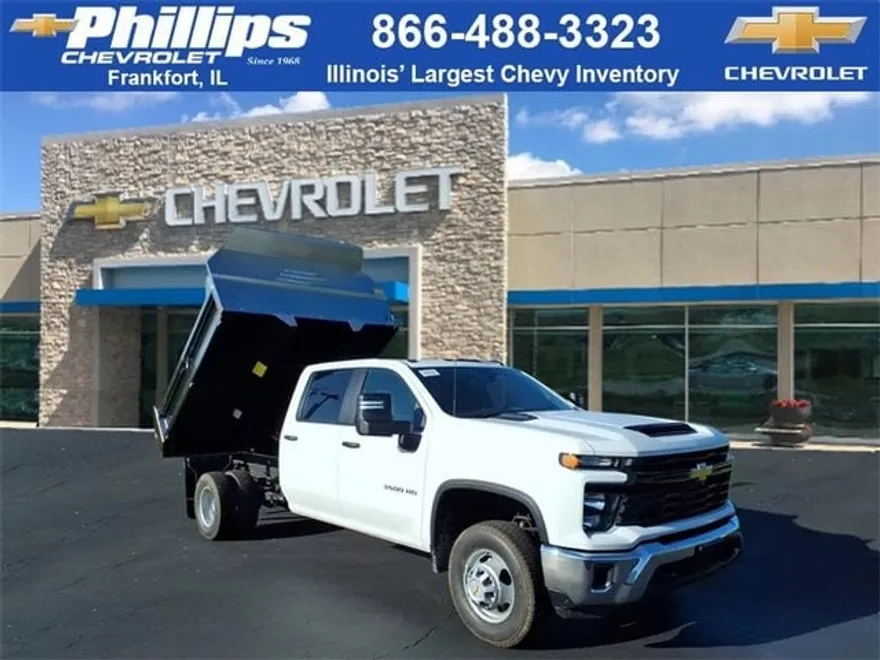 2025 Chevrolet Silverado 3500HD Work Truck photo 1