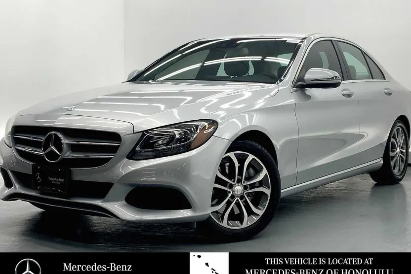 2016 Mercedes Benz C 300 photo 1