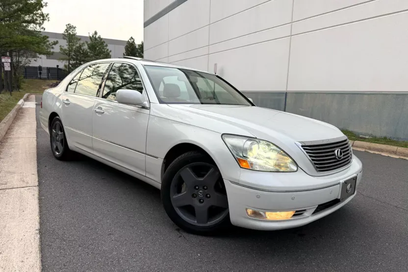 2005 Lexus LS 430 photo 1