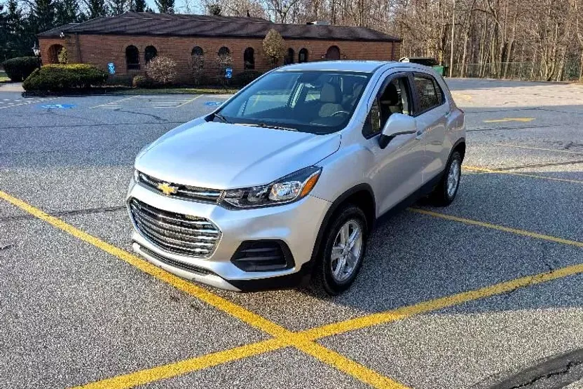 2018 Chevrolet Trax LS photo 1