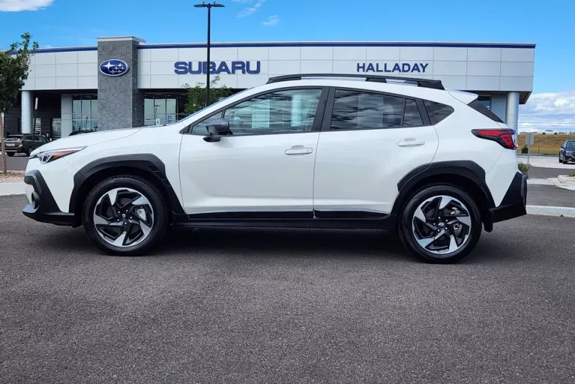 2024 Subaru Crosstrek Limited photo 1