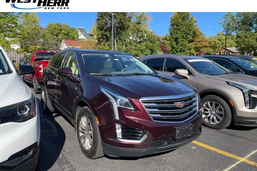 2018 Cadillac XT5 Luxury photo 1