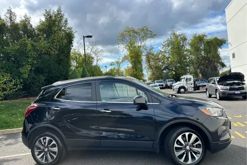 2021 Buick Encore Preferred photo 1