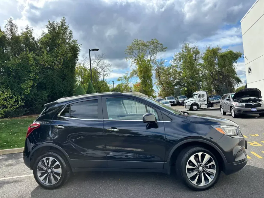 2021 Buick Encore Preferred photo 1
