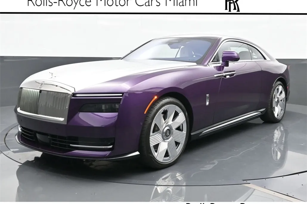 2024 Rolls Royce Spectre photo 1