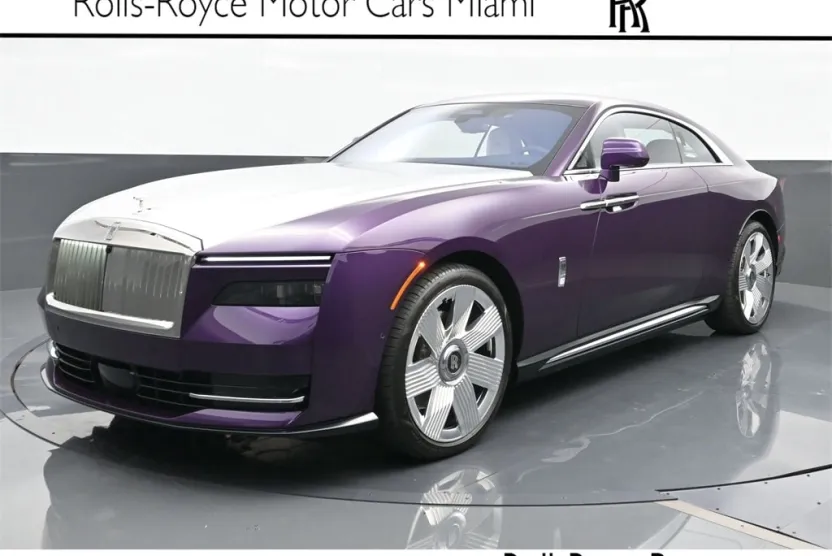 2024 Rolls Royce Spectre photo 1