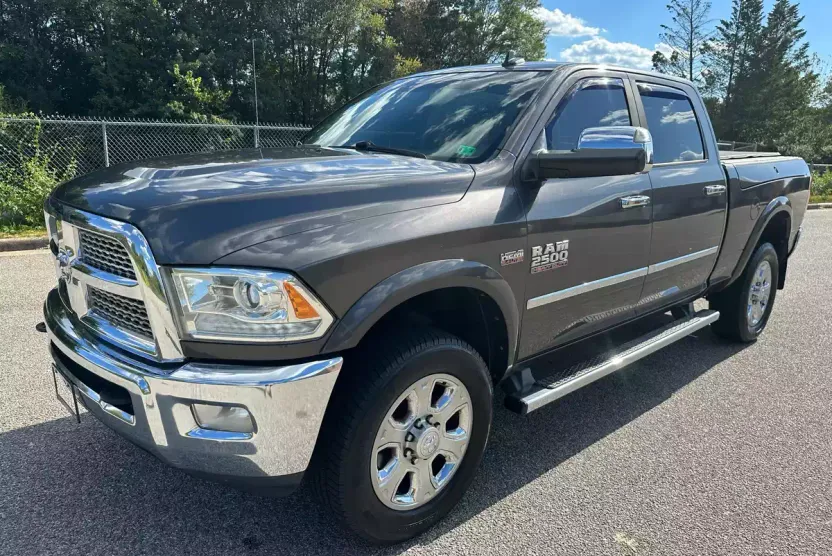 2015 Ram 2500 Laramie photo 1