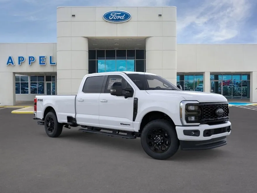 2026 Ford F-350 Lariat photo 1