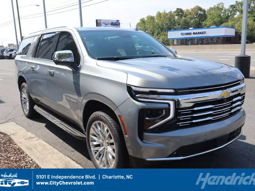 2025 Chevrolet Suburban Premier photo 1