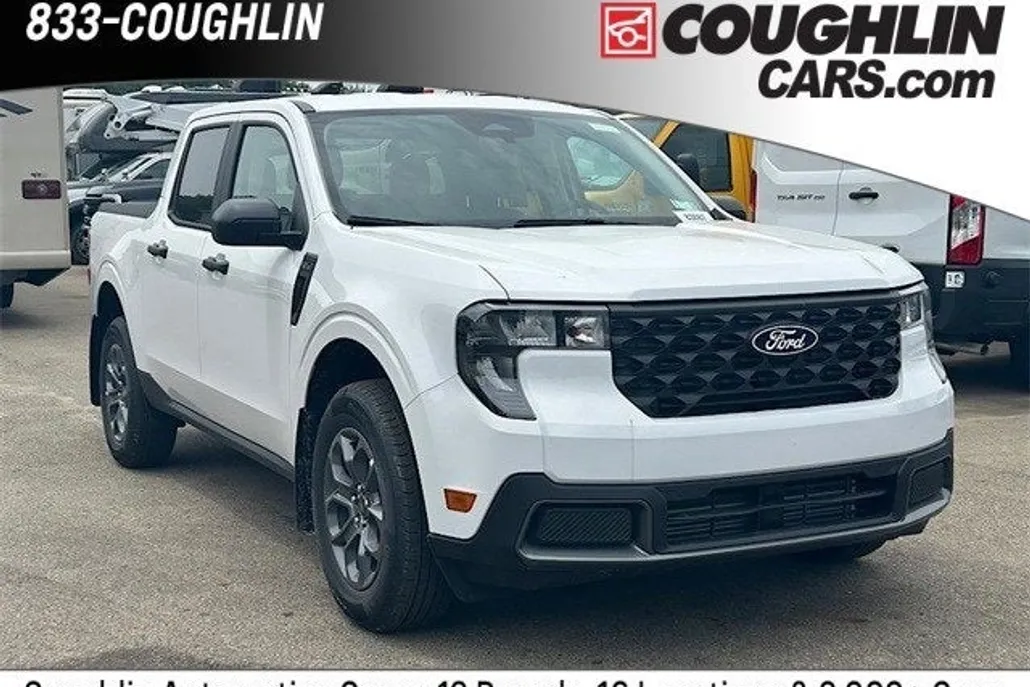 2025 Ford Maverick XLT photo 1
