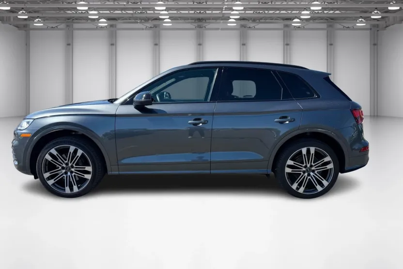2019 Audi SQ5 Premium Plus photo 1