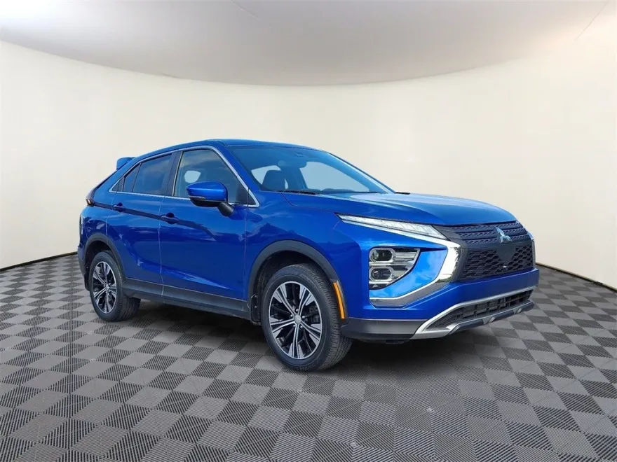 2022 Mitsubishi Eclipse Cross SEL photo 1